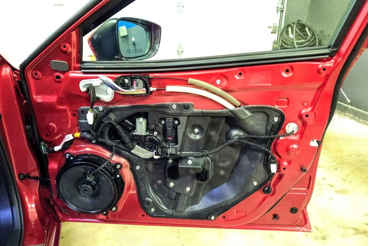 Mazda CX-3 window regulator 